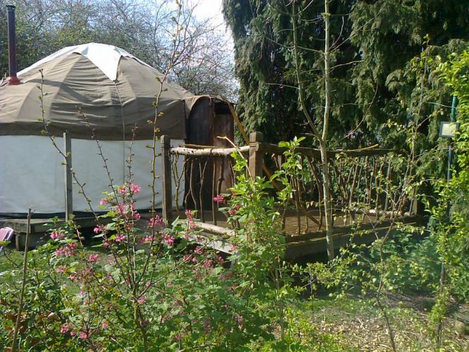 The exterior of the Barn Owl Yurt at Alde Garden in Suffolk 