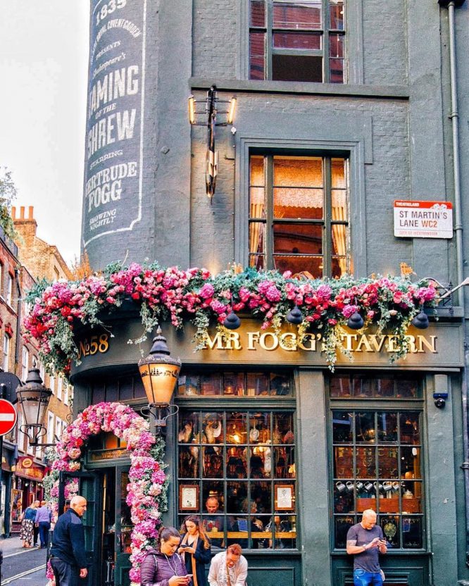 The outside of Mr Fogg's Tavern in Covent Garden