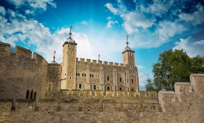 A picture of the Tower of London bathed in the sunshine, one of the best things to do in London