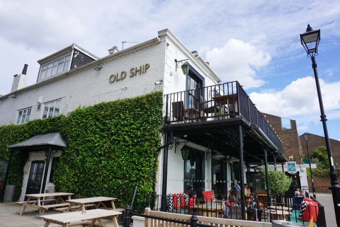 The Old Ship pub in Hammersmith, West London